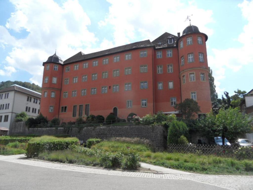 Hotel Gasthof Zum Engel Kunzelsau Exterior photo